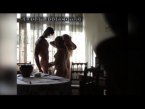 ❤️ Sex Frënn invitéieren e risege Mann an en Dräier mat him Porno fb op lb.epicpornvideos-com.ru ️❤