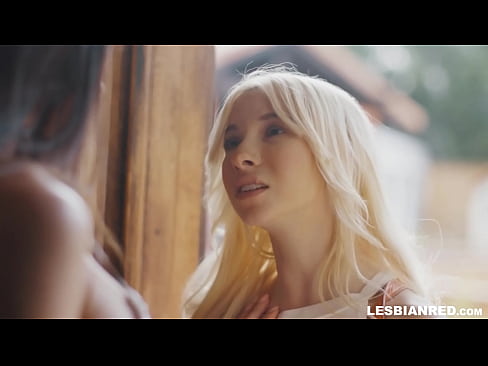 ❤️ D'Meedche kënnt e puer Méint méi spéit heem a schléisst op d'Stiefmamm hir Muschi iessen Porno fb op lb.epicpornvideos-com.ru ️❤